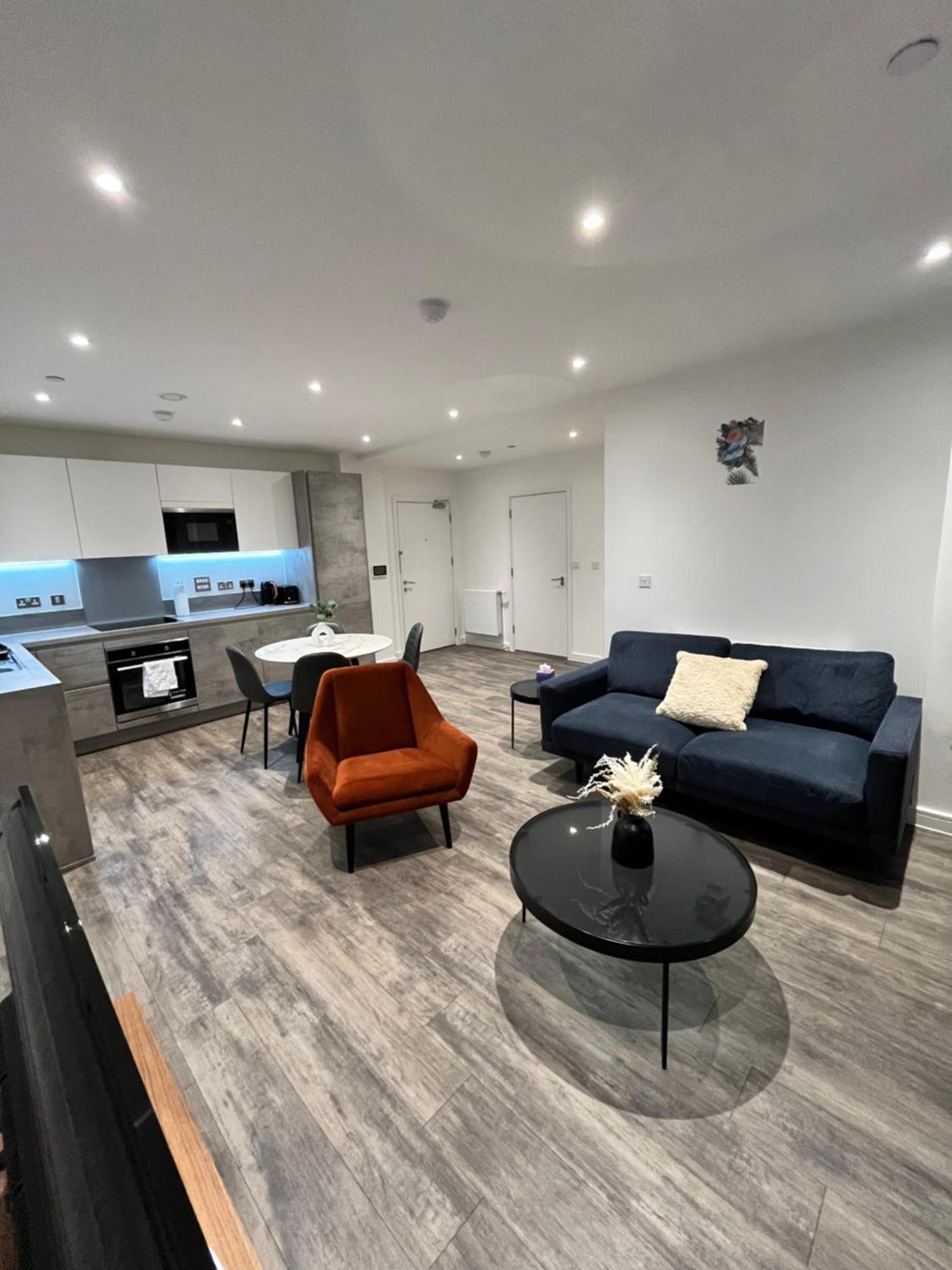 One Bedroom Apartment Barking  Eksteriør billede